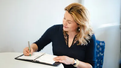 Personal-Branding-Shooting (2Std.) starke Business-Fotos mit Strategie (Thumbnail 2)