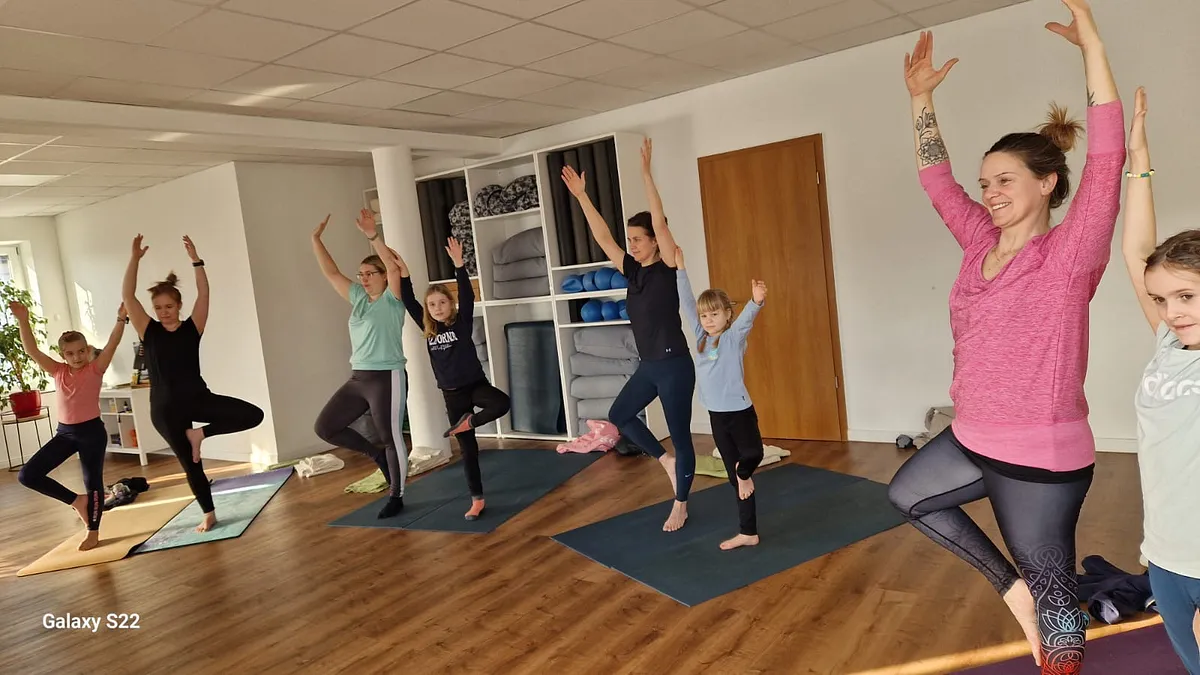 Eltern - Kind Yoga (Bild 2)