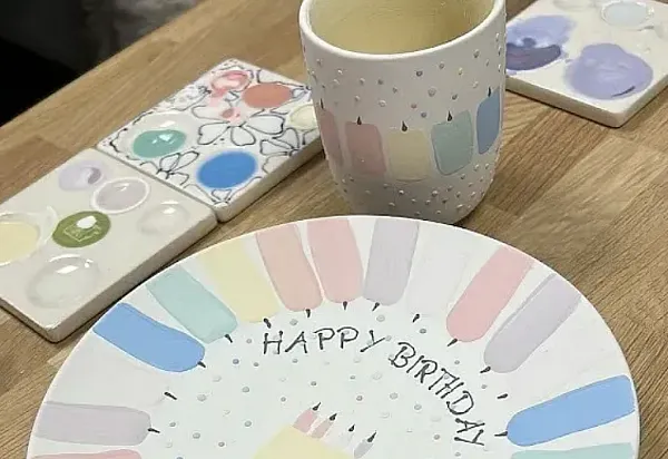 Kindergeburtstag -Keramik selbst bemalen-