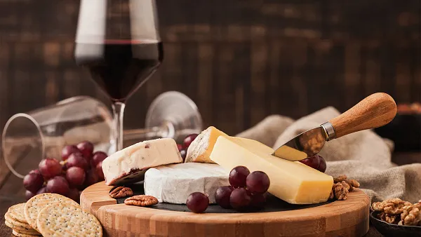 Tasting und Kulinarik: DER WEIN- & KÄSEABEND im Weinlager Bremerhaven