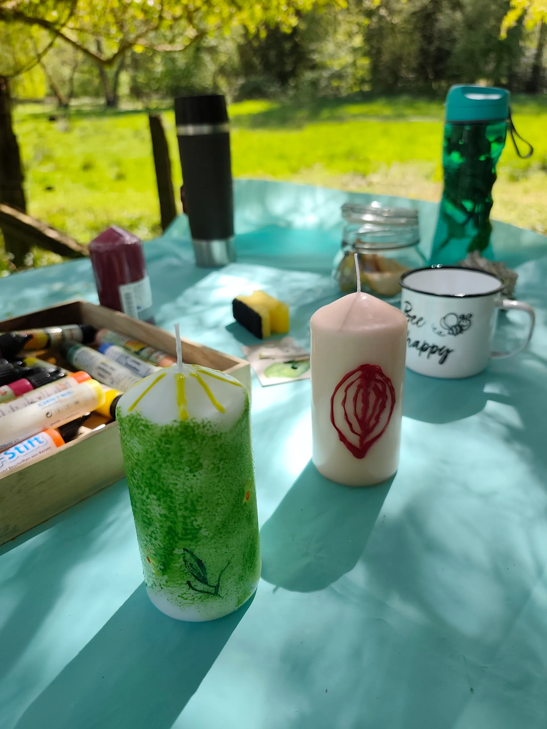 Frauenkreis im Wald (Thumbnail 3)