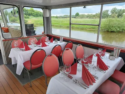 Rumtasting & Sundowner-Fahrt auf der Weser (Thumbnail 3)