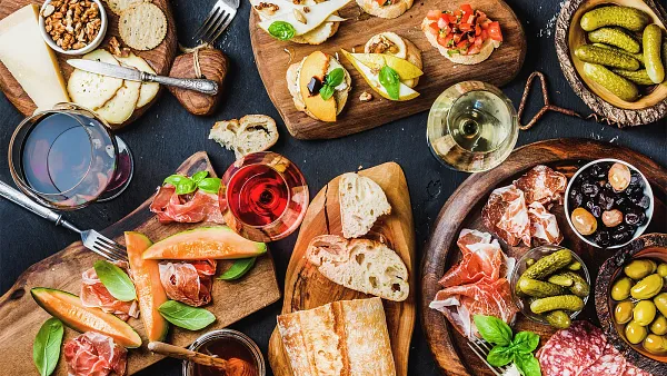 Weintasting: Spanischer Weingenuss und Tapas im Weinlager Zeven
