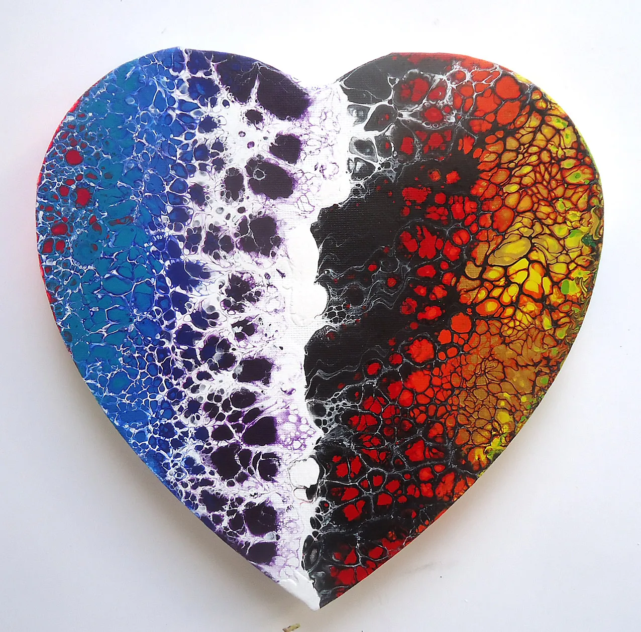 Fluidpainting - Kreativtag für Frauen*FLINTAs (Bild 7)